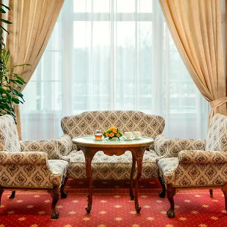 Imperial Hotel