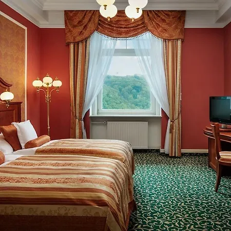 Imperial Hotel 5*